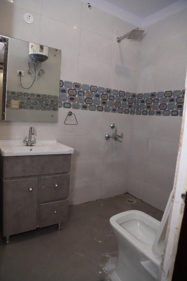 Lyf Corporate Suites - Noida Sector 19 Extérieur photo