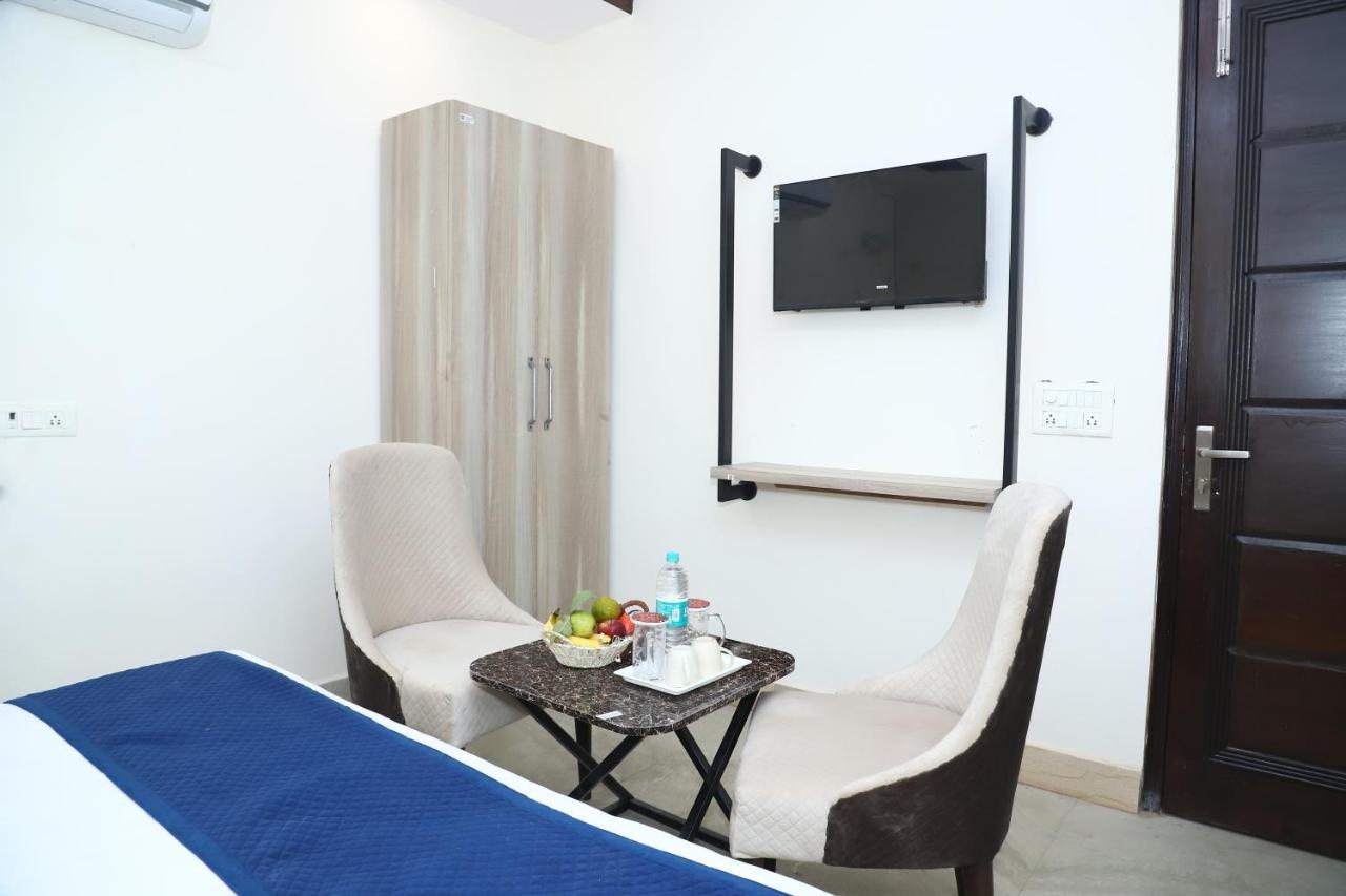 Lyf Corporate Suites - Noida Sector 19 Extérieur photo
